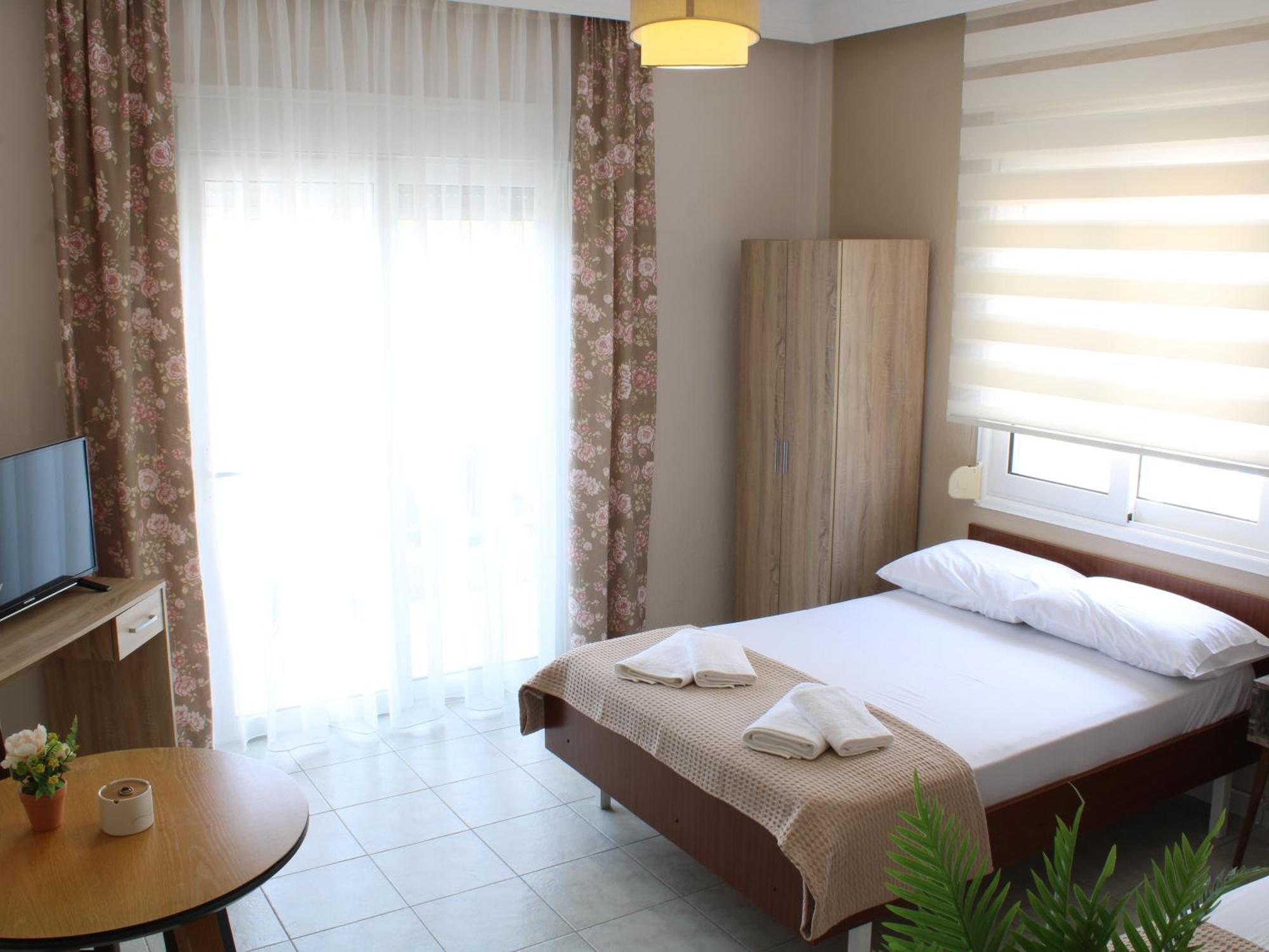 Sunshine Apartments By The Sea Skála Neón Epivatón Exterior foto